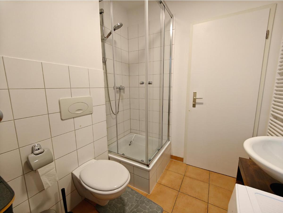 2Br Apartment, Parking, Wi-Fi, Tv In Berlin Karow Bagian luar foto